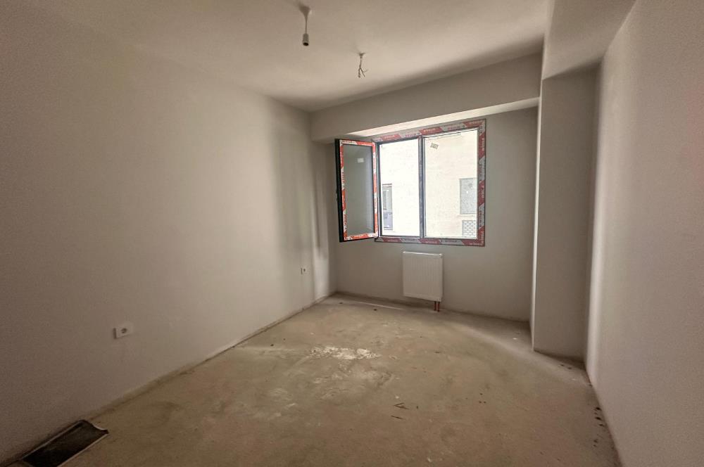 KÜÇÜKÇEKMECE DENİZ LİFE SİTESİN'DE 3+1 SATILIK DAİRE