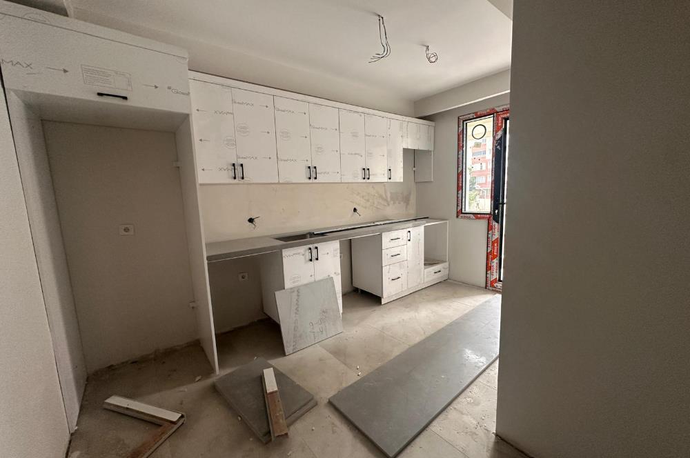 KÜÇÜKÇEKMECE CUMHURİYETTE DENİZ LİFE SİTESİNDE 3+1 SATILIK DAİRE