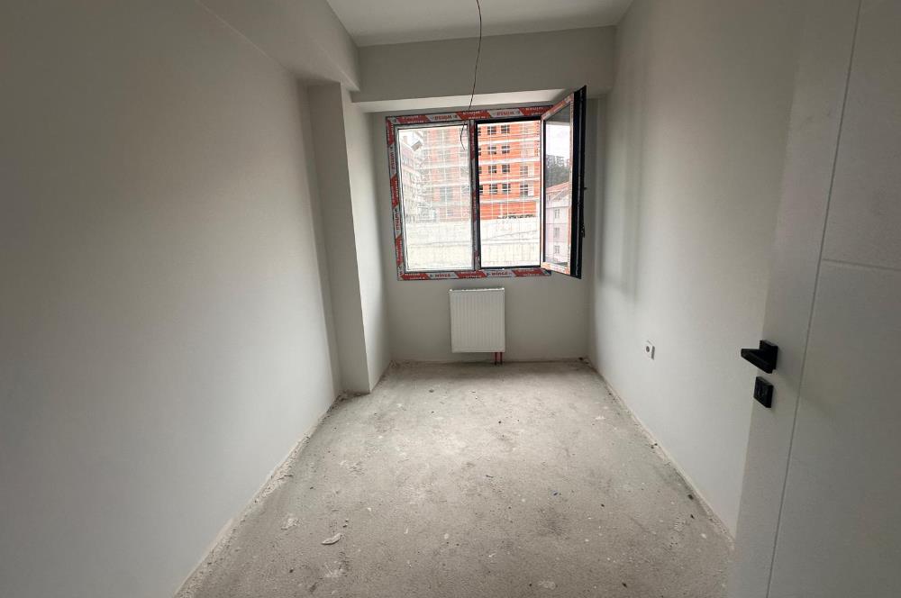 KÜÇÜKÇEKMECE CUMHURİYETTE DENİZ LİFE SİTESİNDE 3+1 SATILIK DAİRE