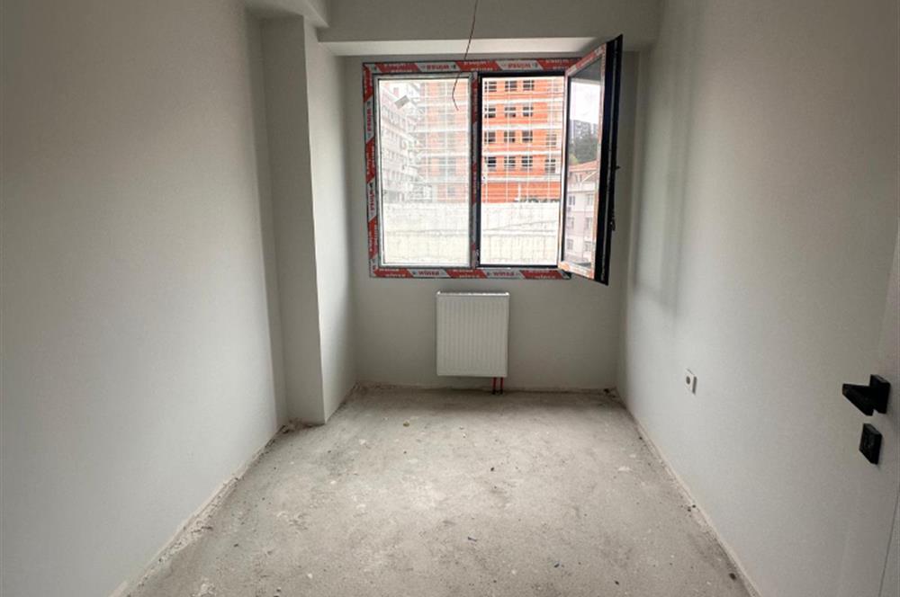 KÜÇÜKÇEKMECE CUMHURİYETTE DENİZ LİFE SİTESİNDE 3+1 SATILIK DAİRE