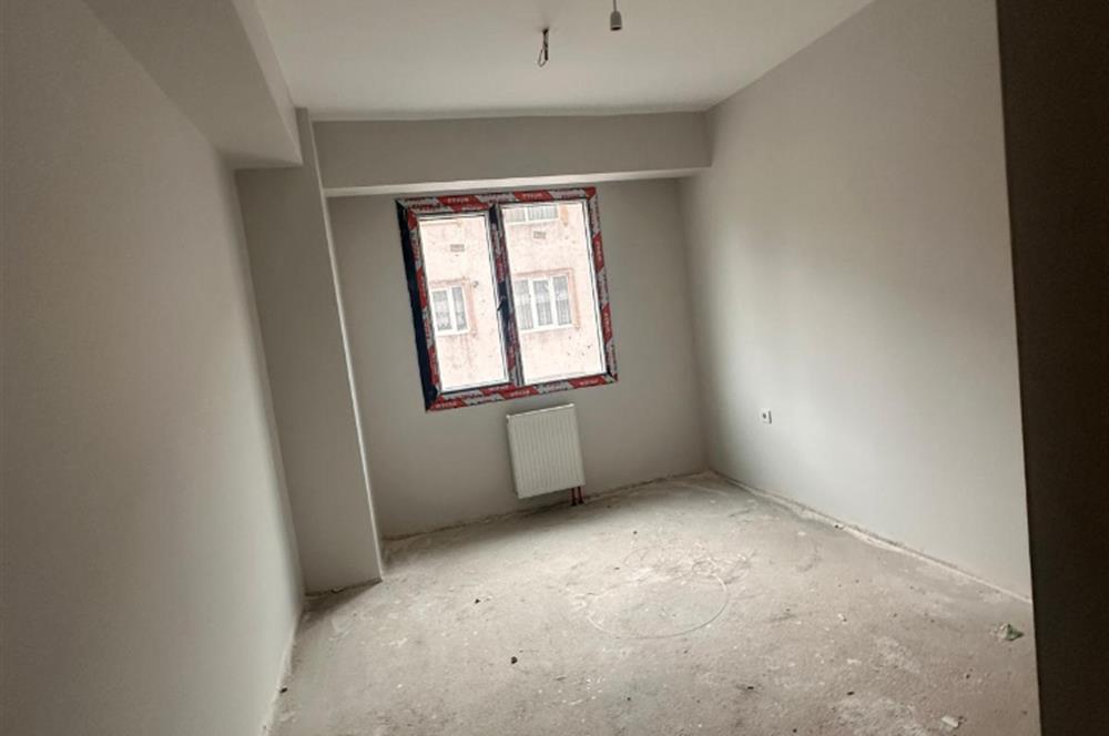 KÜÇÜKÇEKMECE CUMHURİYETTE DENİZ LİFE SİTESİNDE 3+1 SATILIK DAİRE