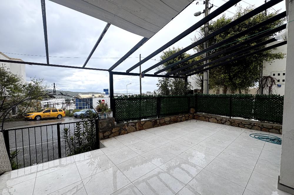 Bodrum Gümbet'te Senelik Kiralık 2+1 Bahçeli Daire