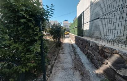 Bodrum Turgutreis'te Satılık 2+1 Bahçe Katı