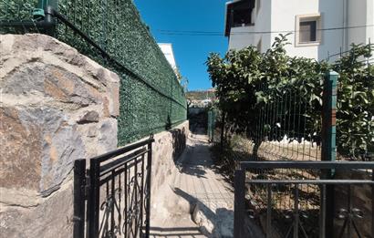 Bodrum Turgutreis'te Satılık 2+1 Bahçe Katı