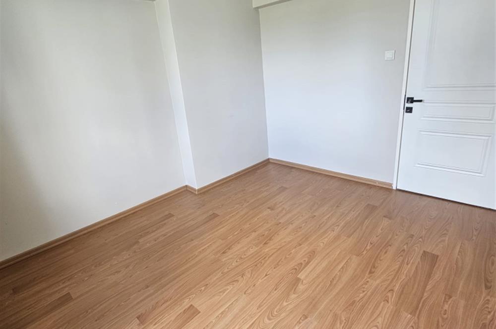 Yaşamkent'te Rakipsiz Konumda HEMEN TAŞINMAYA UYGUN satılık 4+1