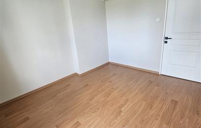Yaşamkent'te Rakipsiz Konumda HEMEN TAŞINMAYA UYGUN satılık 4+1
