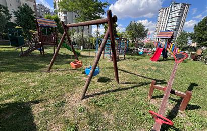 Yaşamkent'te Rakipsiz Konumda HEMEN TAŞINMAYA UYGUN satılık 4+1