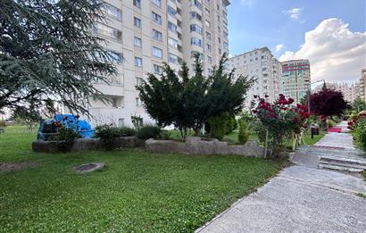 Yaşamkent'te Rakipsiz Konumda HEMEN TAŞINMAYA UYGUN satılık 4+1