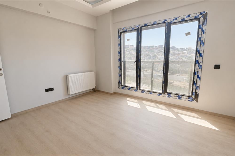 Karşıyaka Örnekköy'de Çameria Projesinde Sıfır 3+1 Satılık Daire