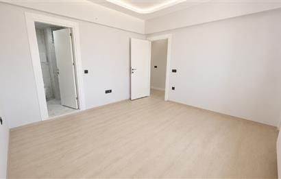 Karşıyaka Örnekköy'de Çameria Projesinde Sıfır 3+1 Satılık Daire