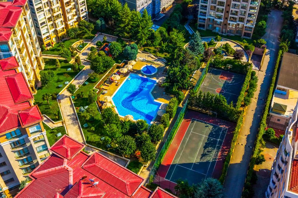 ÇEKMEKÖY'ÜN PRESTİJLİ SİTESİ SERENA EVLERİ'NDE 3+1 SATILIK DAİRE