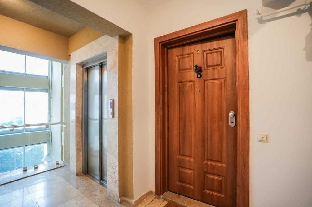 ÇEKMEKÖY'ÜN PRESTİJLİ SİTESİ SERENA EVLERİ'NDE 3+1 SATILIK DAİRE