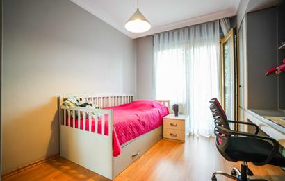 ÇEKMEKÖY'ÜN PRESTİJLİ SİTESİ SERENA EVLERİ'NDE 3+1 SATILIK DAİRE