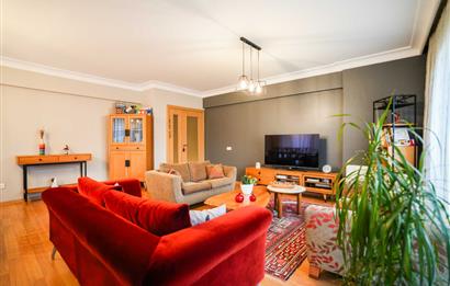 ÇEKMEKÖY'ÜN PRESTİJLİ SİTESİ SERENA EVLERİ'NDE 3+1 SATILIK DAİRE