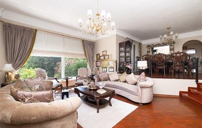 BEYKOZ ÖRNEKKÖY’DE YATIRIMLIK 1.338 M² ARSA PAYI VE MEVCUT TRİPLEKS VİLLA