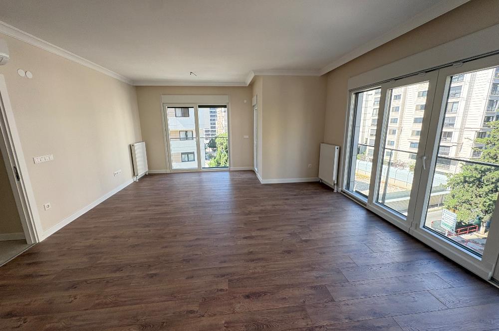 SUADIYE AYŞEÇAVUŞ 3+1 SATILIK 3+1 DAİRE
