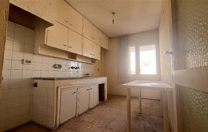 Egekent Şirinevler Sitesi'nde Komple Tadilatlık 3+1 Fırsat Daire 