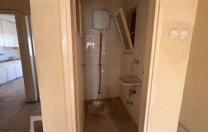Egekent Şirinevler Sitesi'nde Komple Tadilatlık 3+1 Fırsat Daire 