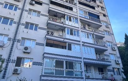 Egekent Şirinevler Sitesi'nde Komple Tadilatlık 3+1 Fırsat Daire 