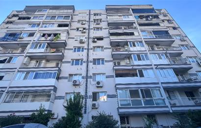 Egekent Şirinevler Sitesi'nde Komple Tadilatlık 3+1 Fırsat Daire 
