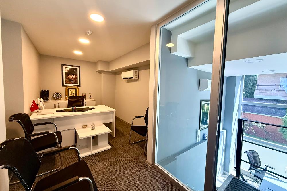 Bostancı Satılık Dükkan 600m2 Ana Caddeye 18mt Cepheli Mağza
