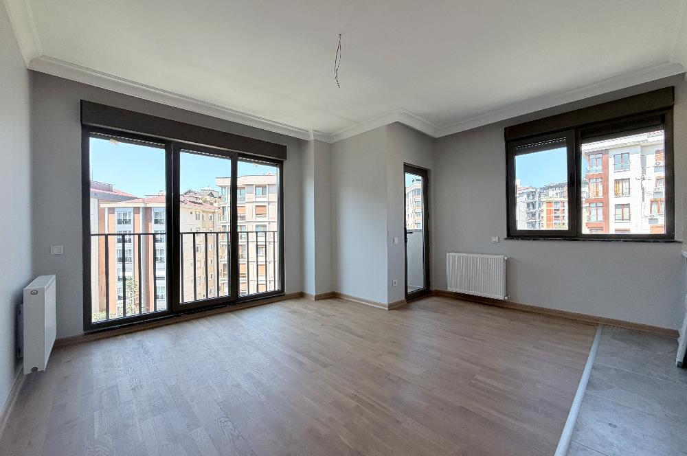 Göztepe Pınar Sokak'ta Açık Mutfaklı 52 m2 Net 2+1 Kiralık Daire