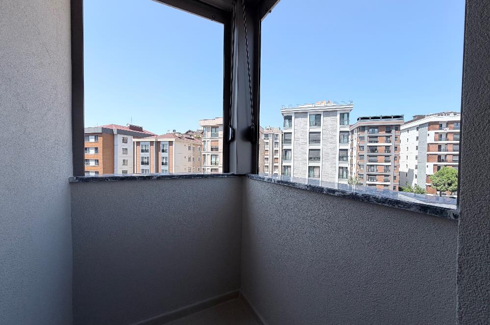 Göztepe Pınar Sokak'ta Açık Mutfaklı 52 m2 Net 2+1 Kiralık Daire