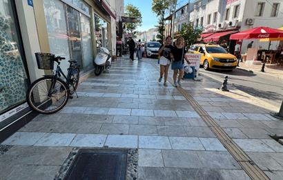 Bodrum Atatürk Caddesi'nde Kiralık 55 m² Dükkan