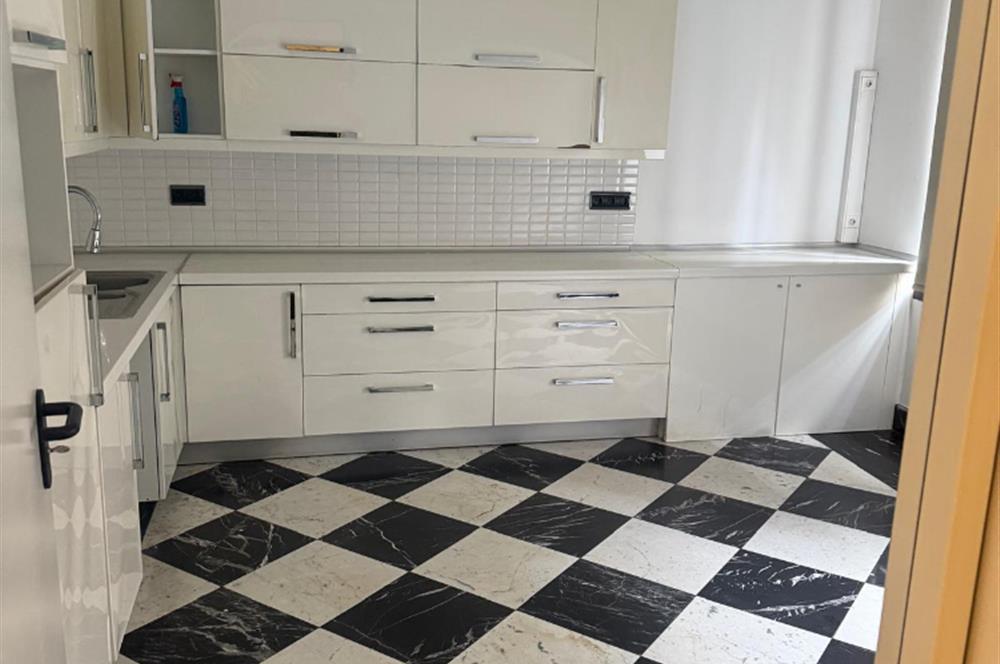 Akaretler Kiralık Villa Ofis 467m2 KDV Avantajlı Prestijli Ofis