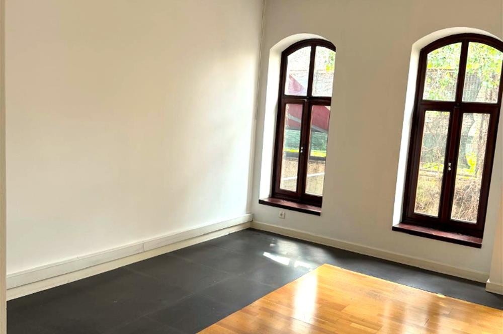 Akaretler Kiralık Villa Ofis 467m2 KDV Avantajlı Prestijli Ofis
