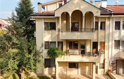 C21 LOFT'TAN ÇAMLIK YEŞİLKENT SİTESİNDE SATILIK MÜSTAKİL VİLLA
