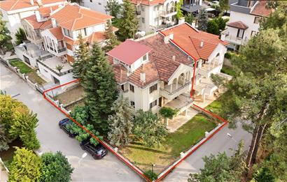 C21 LOFT'TAN ÇAMLIK YEŞİLKENT SİTESİNDE SATILIK MÜSTAKİL VİLLA