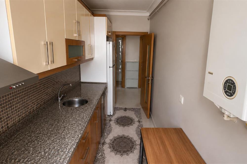 KAĞITHANE ÇAĞLAYAN'DA MERKEZİ KONUMDA 2+1 SATILIK DAİRE