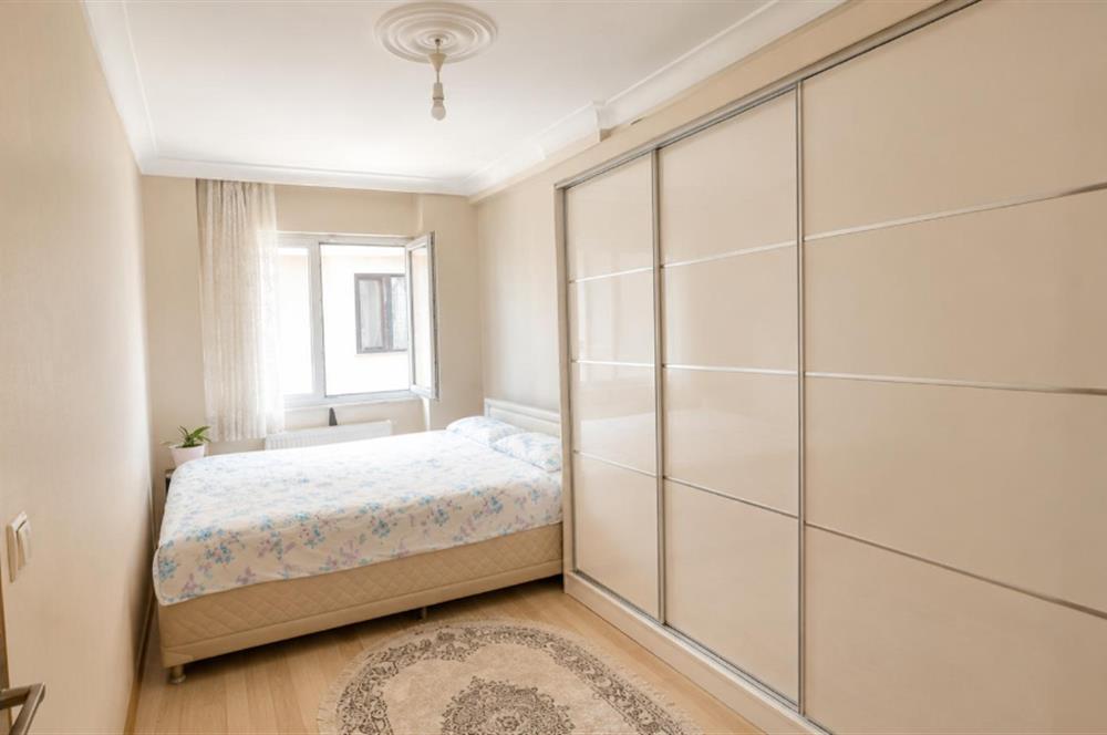 KAĞITHANE ÇAĞLAYAN'DA MERKEZİ KONUMDA 2+1 SATILIK DAİRE