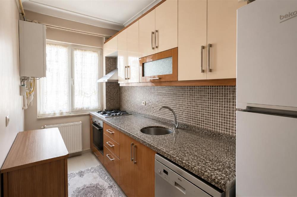 KAĞITHANE ÇAĞLAYAN'DA MERKEZİ KONUMDA 2+1 SATILIK DAİRE