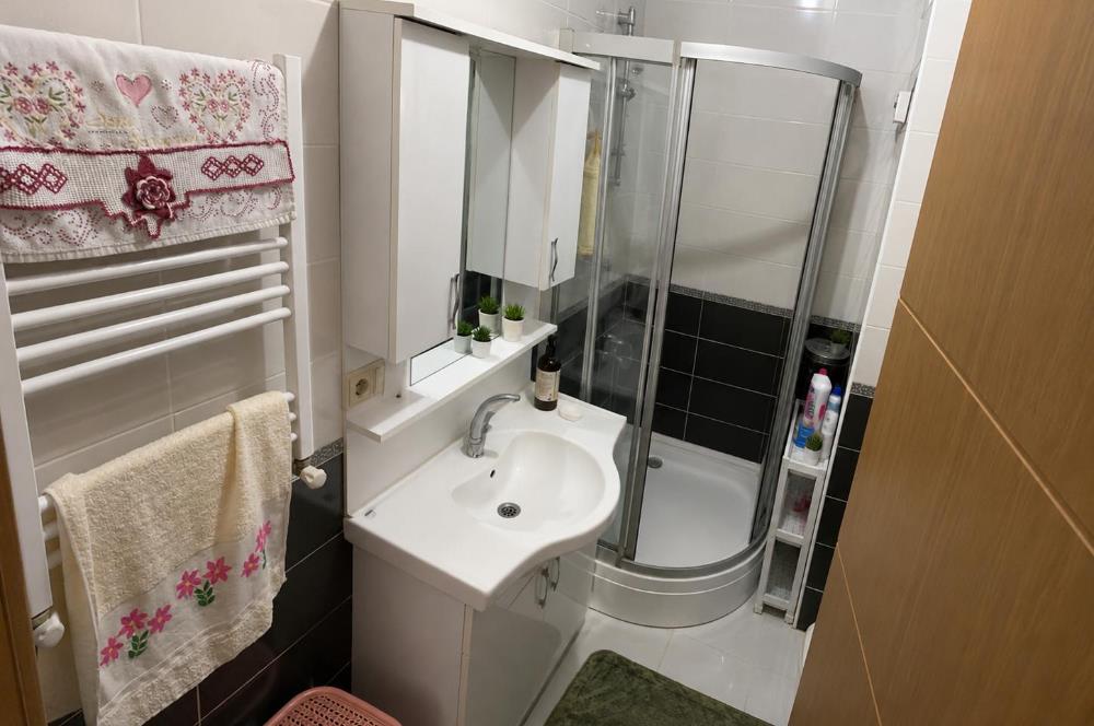 KAĞITHANE ÇAĞLAYAN'DA MERKEZİ KONUMDA 2+1 SATILIK DAİRE