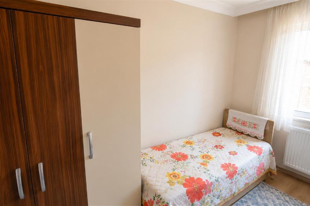 KAĞITHANE ÇAĞLAYAN'DA MERKEZİ KONUMDA 2+1 SATILIK DAİRE