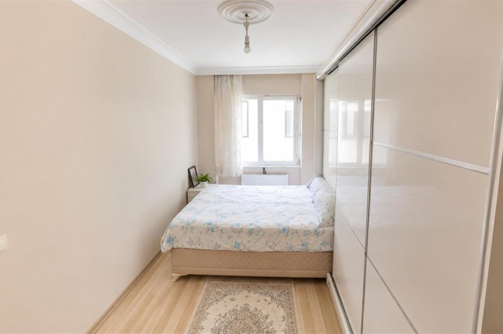KAĞITHANE ÇAĞLAYAN'DA MERKEZİ KONUMDA 2+1 SATILIK DAİRE