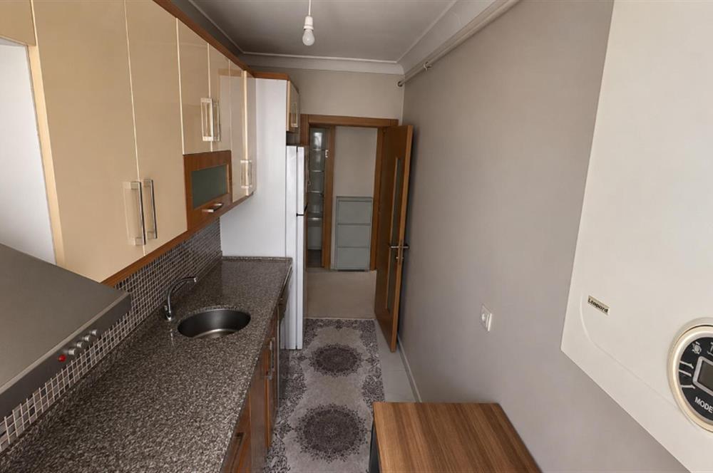 KAĞITHANE ÇAĞLAYAN'DA MERKEZİ KONUMDA 2+1 SATILIK DAİRE