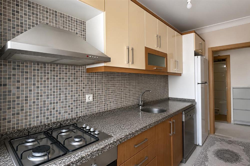 KAĞITHANE ÇAĞLAYAN'DA MERKEZİ KONUMDA 2+1 SATILIK DAİRE