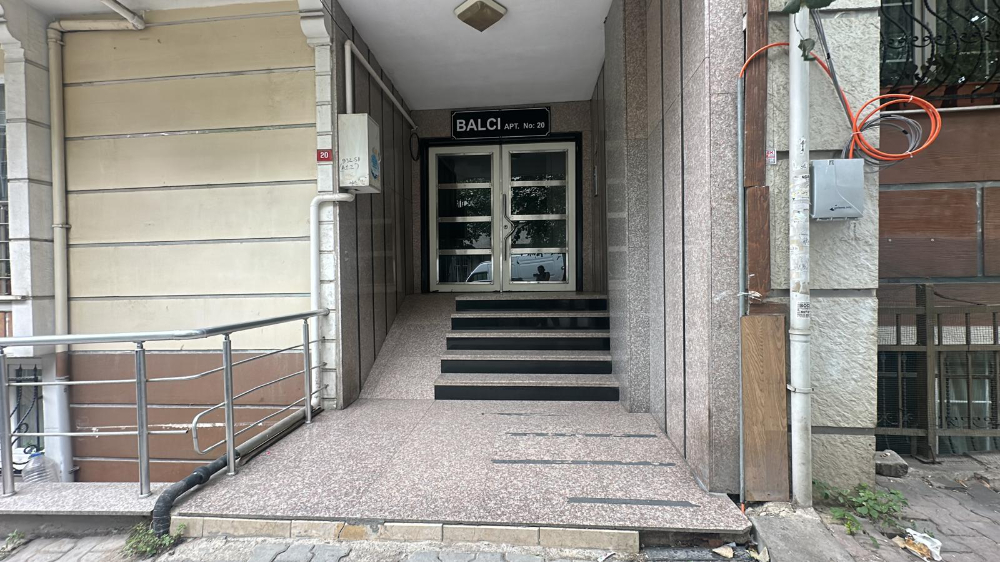 KAĞITHANE ÇAĞLAYAN'DA MERKEZİ KONUMDA 2+1 SATILIK DAİRE