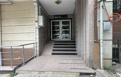 KAĞITHANE ÇAĞLAYAN'DA MERKEZİ KONUMDA 2+1 SATILIK DAİRE