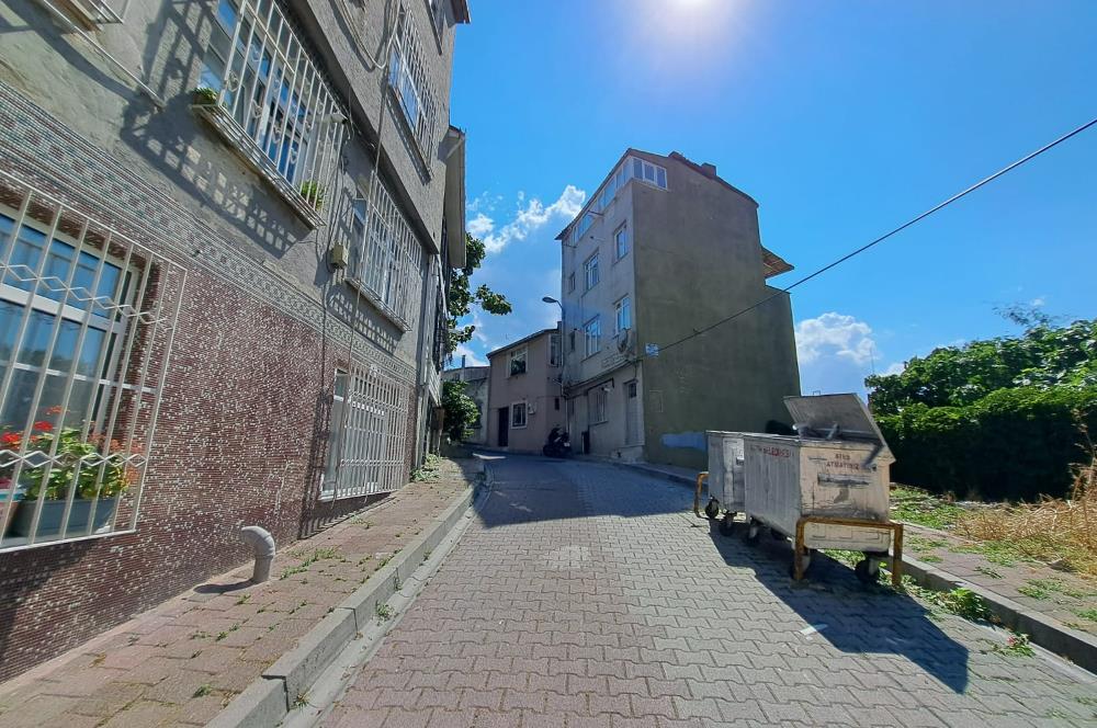 Balat'ın Merkezinde Konut İmarlı 80,36 m² Satılık Arsa