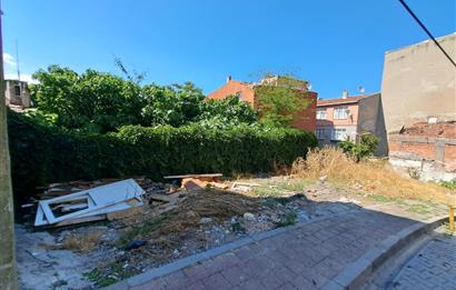 Balat'ın Merkezinde Konut İmarlı 80,36 m² Satılık Arsa