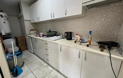 KADIKÖY'DE TABELA DEĞERİ YÜKSEK SATILIK 2 ADET OFİS & İŞ YERİ