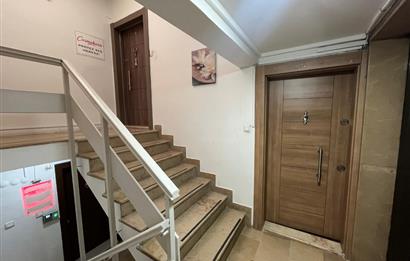 KADIKÖY'DE TABELA DEĞERİ YÜKSEK SATILIK 2 ADET OFİS & İŞ YERİ