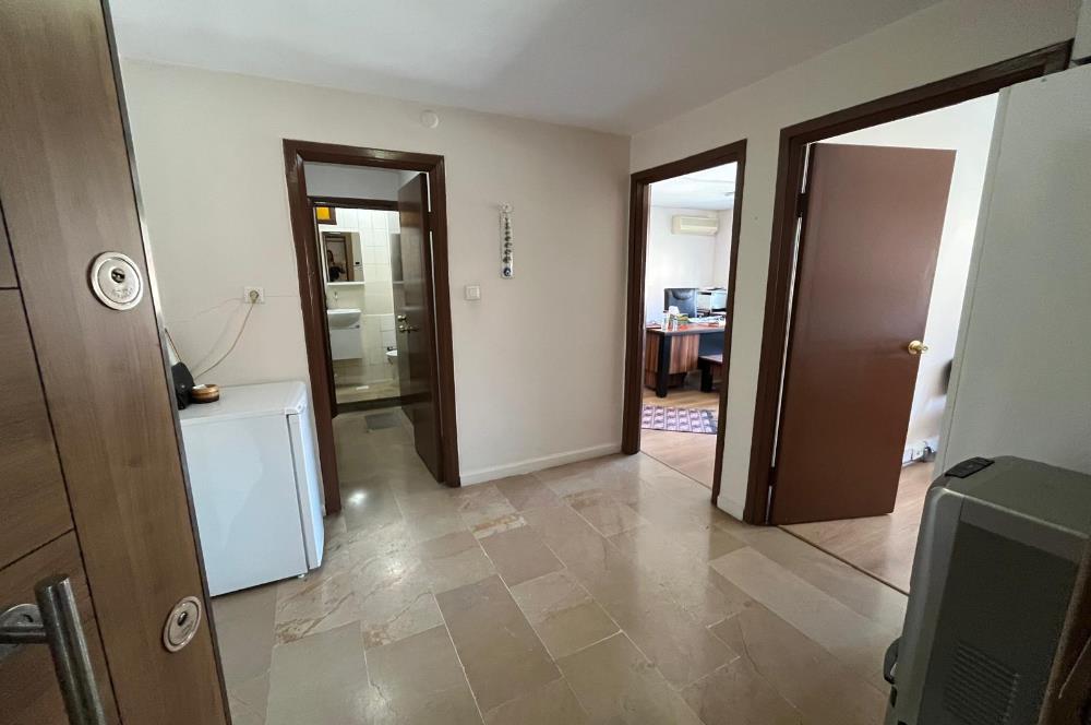 KADIKÖY'DE TABELA DEĞERİ YÜKSEK SATILIK 2 ADET OFİS & İŞ YERİ