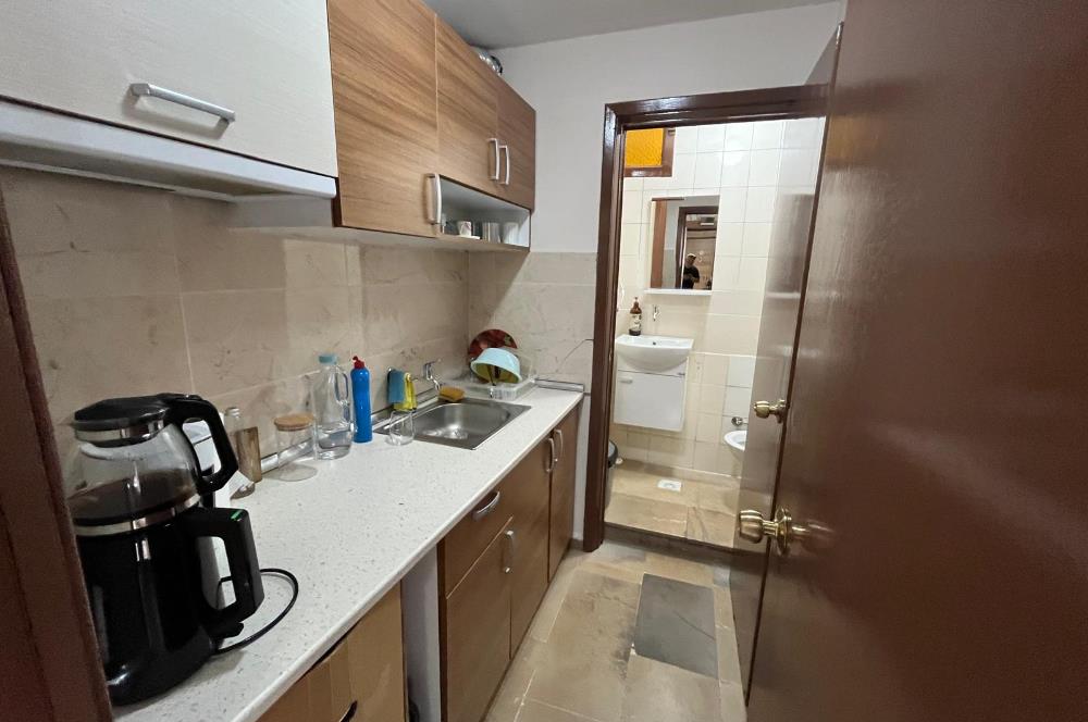 KADIKÖY'DE TABELA DEĞERİ YÜKSEK SATILIK 2 ADET OFİS & İŞ YERİ
