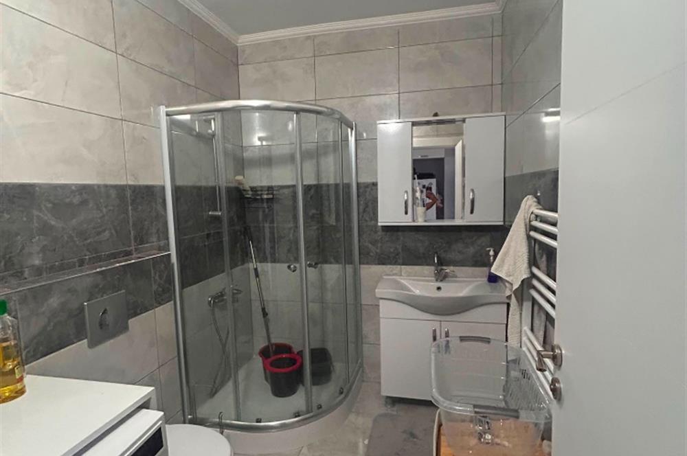 Kaşüstü hastane karşısı deniz manzaralı 1+1