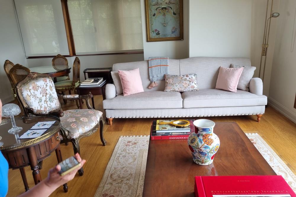 MODA’DA MUHTEŞEM DENIZ VE PARK MANZARALI SATILIK DAİRE